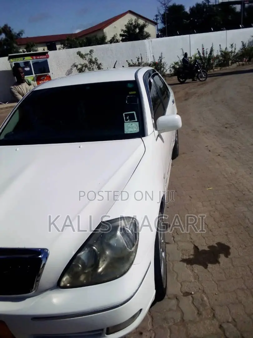 Toyota Brevis 2002 Pearl