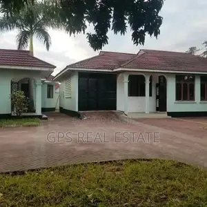 4bdrm House in Evans Mansah, Kinondoni for Sale