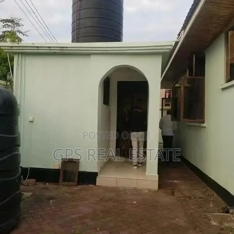4bdrm House in Evans Mansah, Kinondoni for Sale