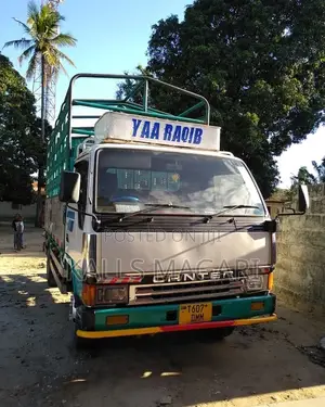 Mitsubishi Canter 1993 Silver