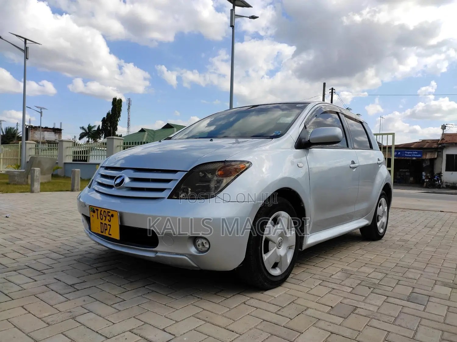 Toyota IST 2005 Silver