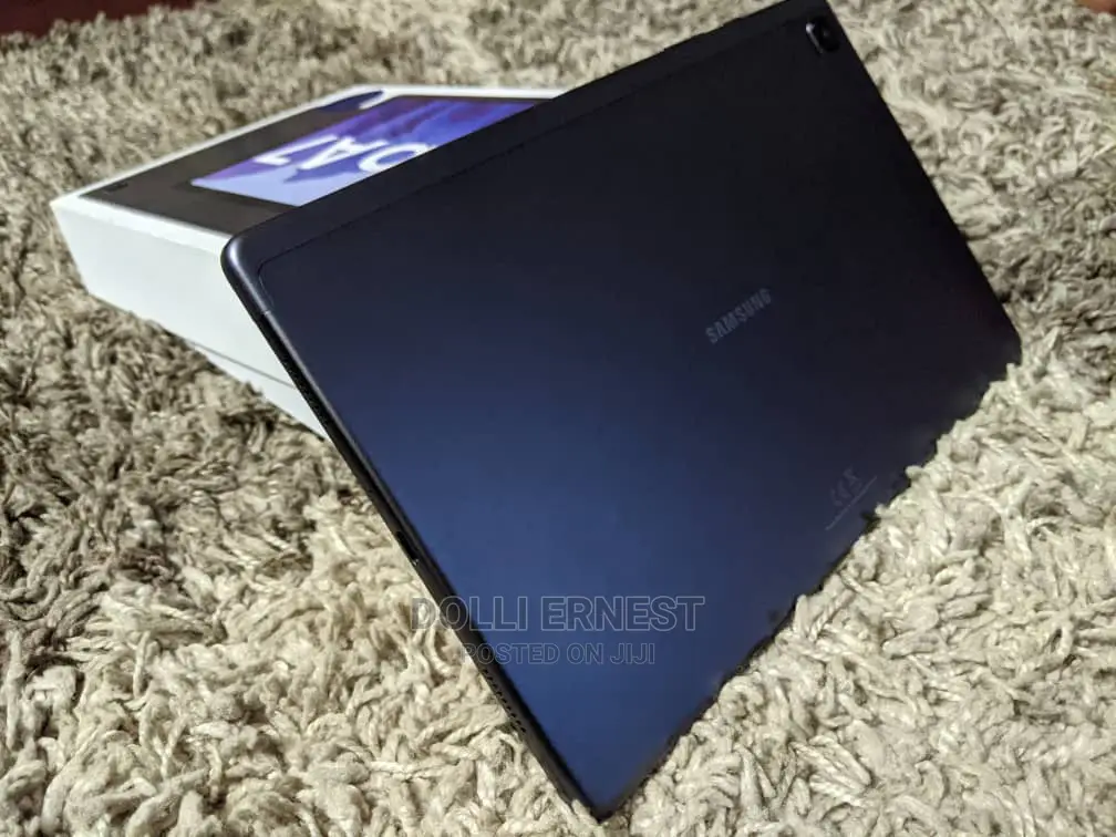New Samsung Galaxy Tab A 7.0 32 GB Black