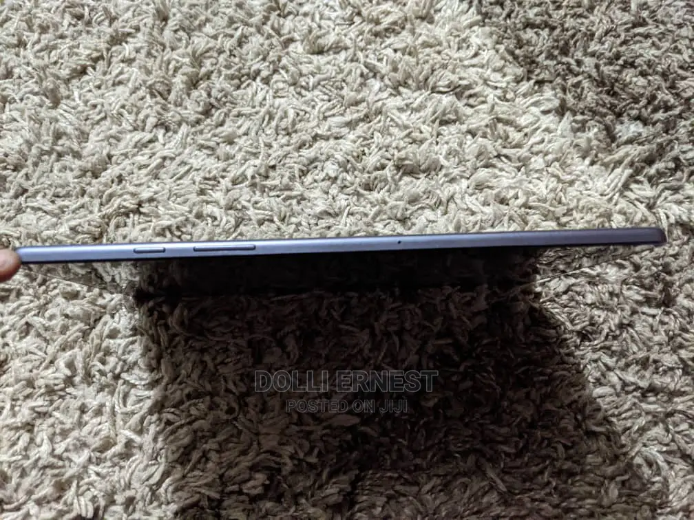 New Samsung Galaxy Tab A 7.0 32 GB Black