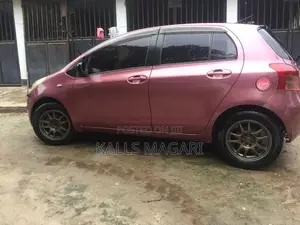 Toyota Vitz 2005 Brown