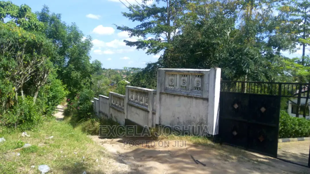 5bdrm House in , Mbezi for Sale
