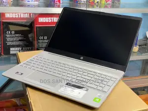 New Laptop HP 8GB Intel Core I7 SSD 512GB