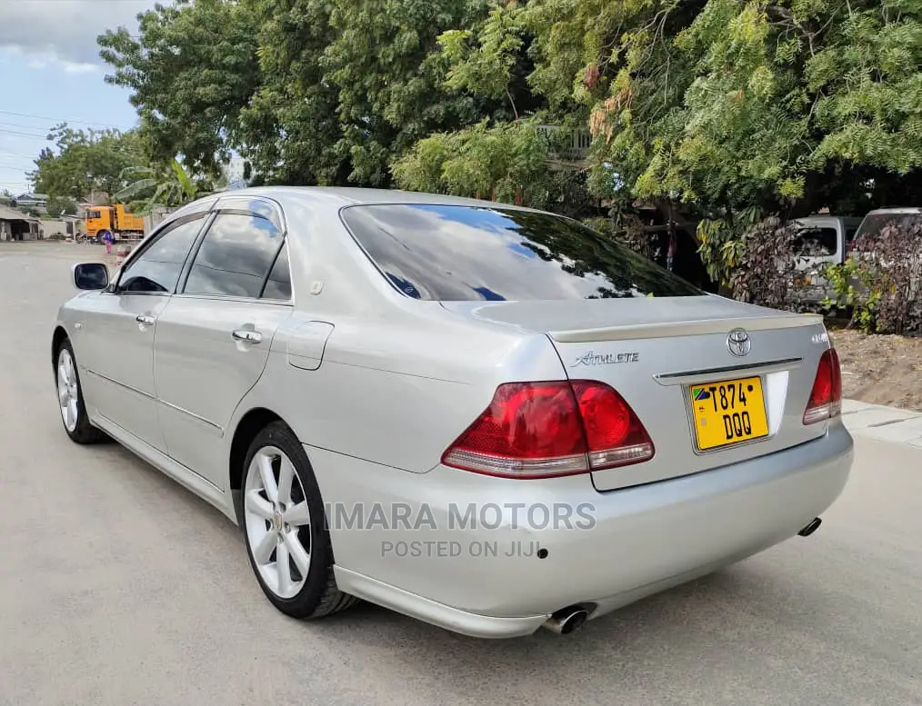 Toyota Crown 2007 Silver