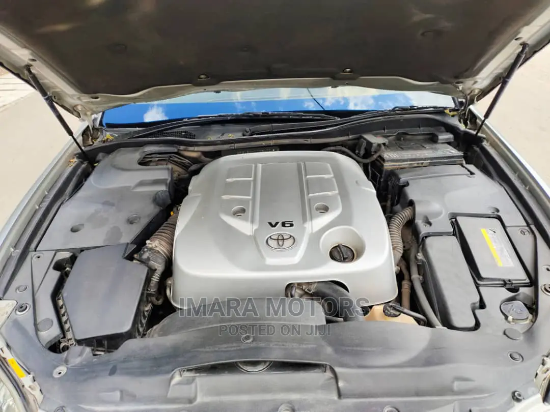 Toyota Crown 2007 Silver