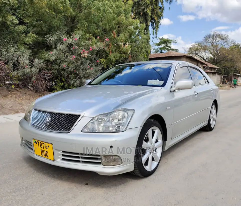Toyota Crown 2007 Silver