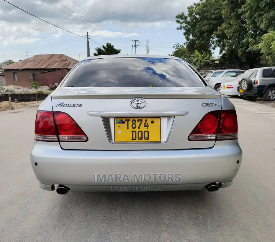 Toyota Crown 2007 Silver