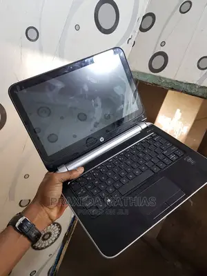 Laptop HP Pavilion 11 4GB Intel Celeron HDD 500GB