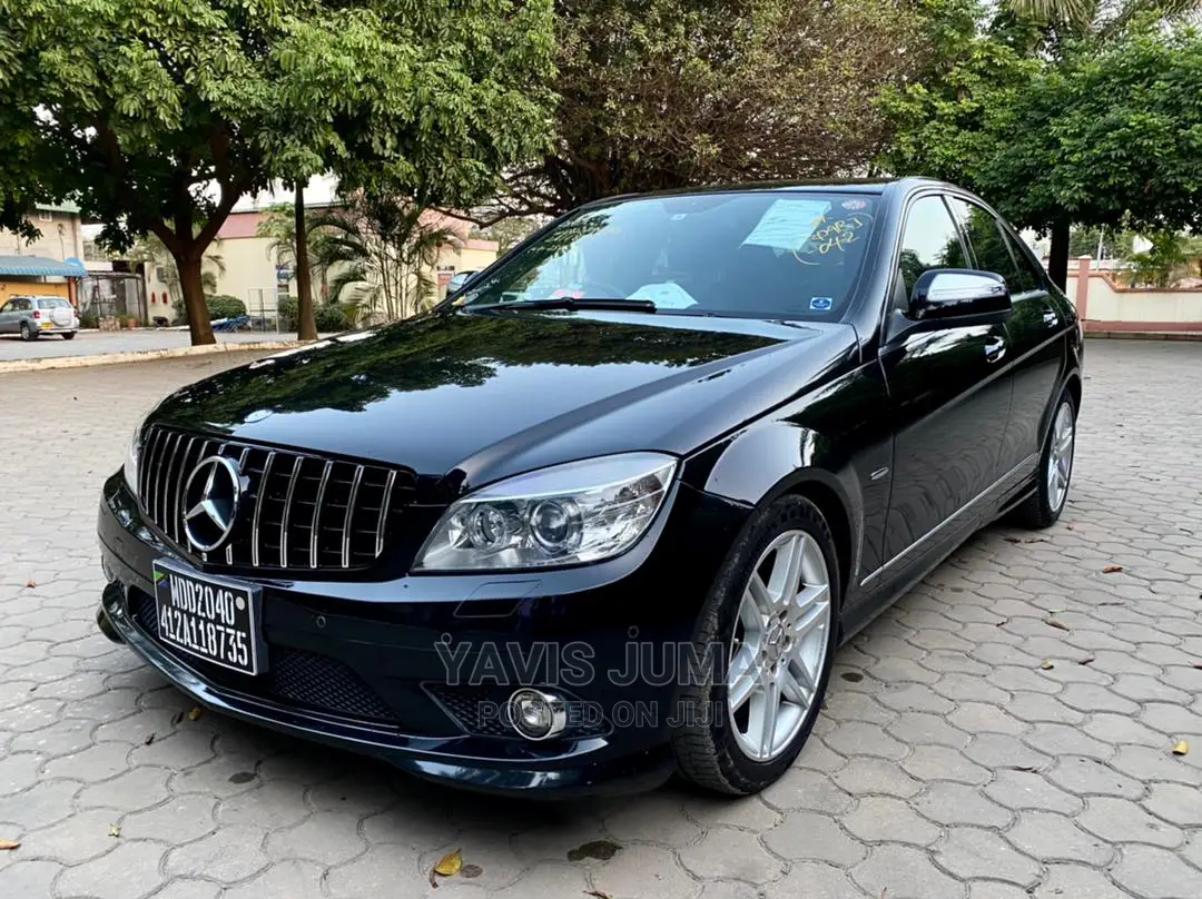 Mercedes-Benz C200 2008 Black