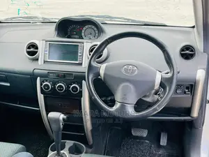 Toyota IST 2006 Gray
