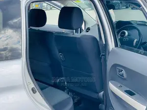 Toyota IST 2006 Gray