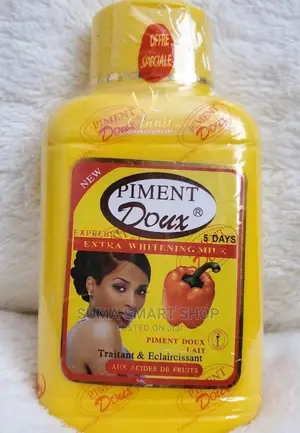 PIMENT Doux Extra Whitening Milk .