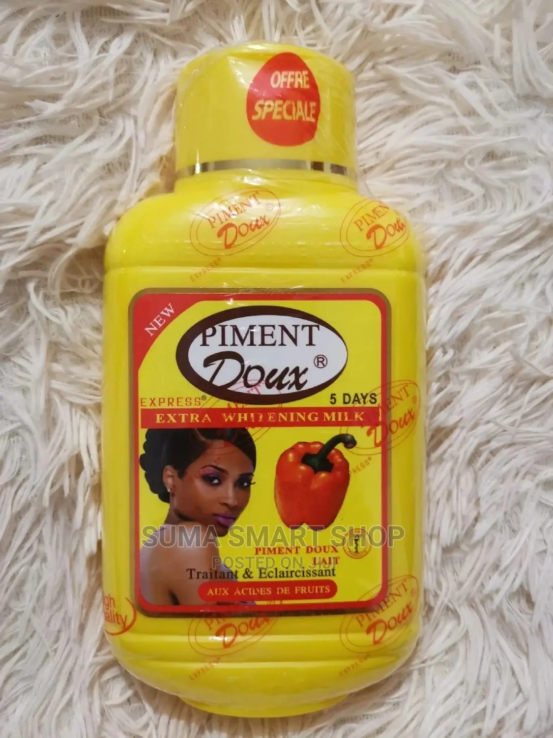 PIMENT Doux Extra Whitening Milk .