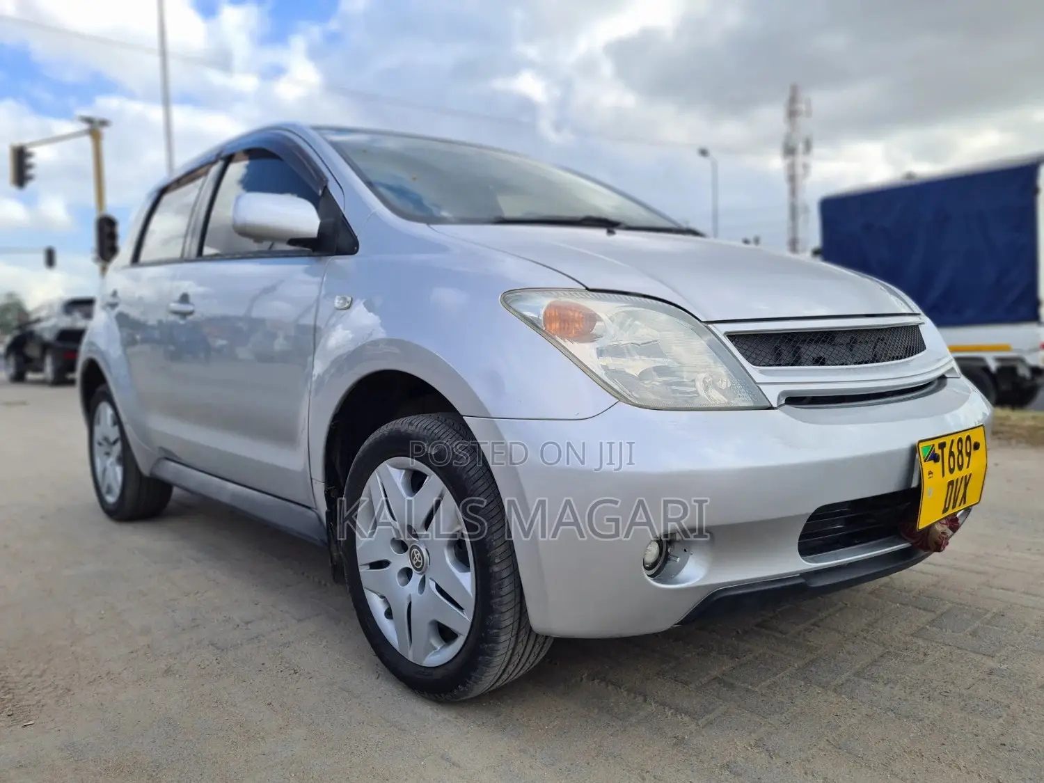 Toyota IST 2006 Silver