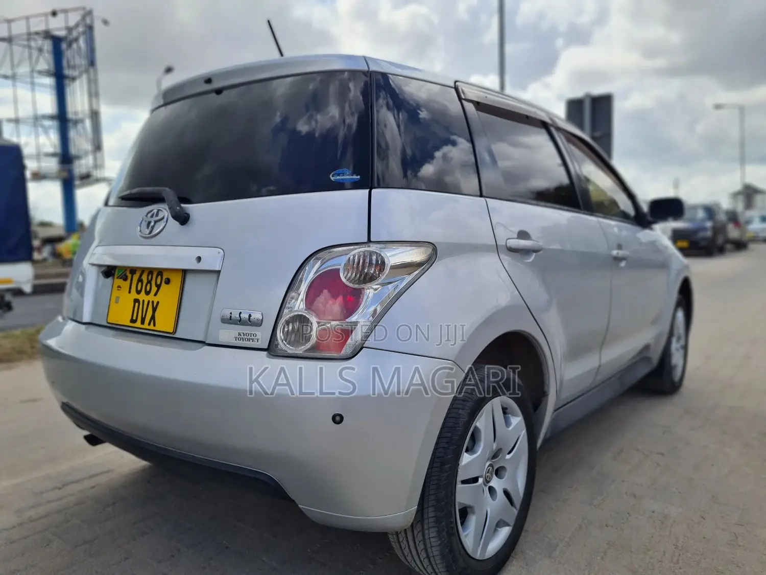 Toyota IST 2006 Silver