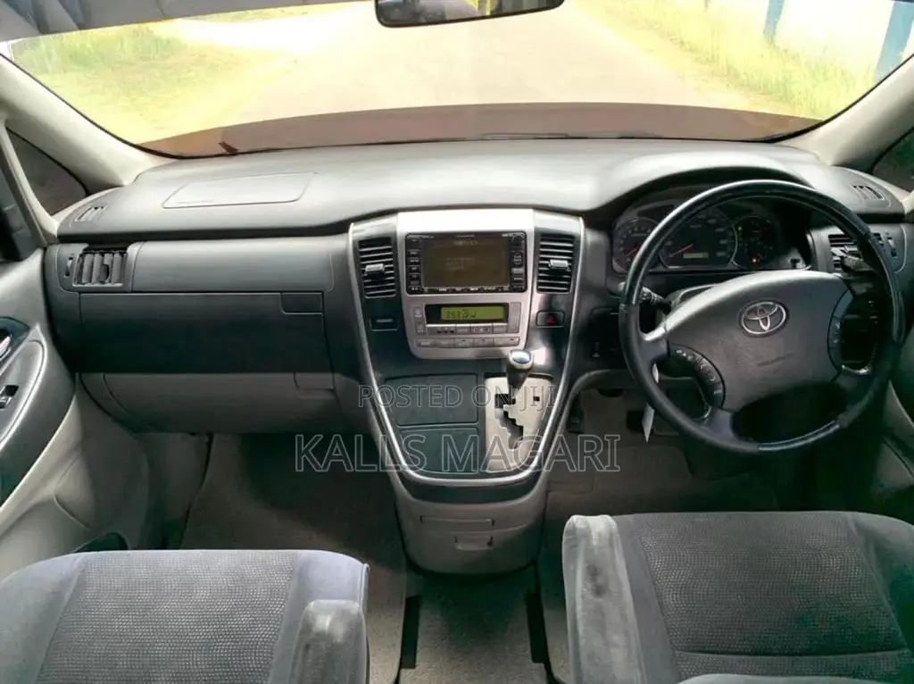 Toyota Alphard 2006 Black