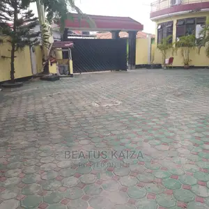 Furnished 1bdrm Block of Flats in Fullyfunished Studio, Mwananyamala