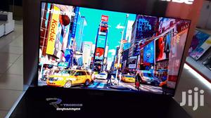 55" Hisense Uled Smart Tv