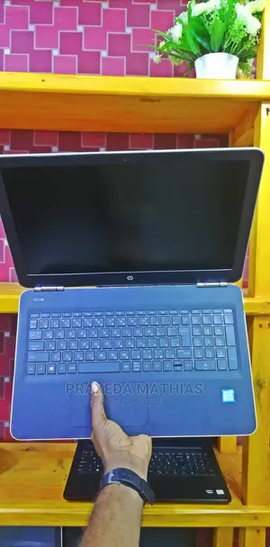 Laptop HP Pavilion 15 8GB Intel Core I5 HDD 1T