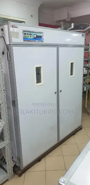 Egg Incubator 1232 Eggs