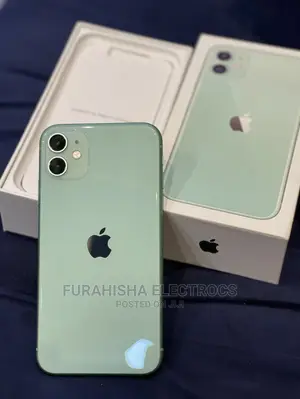New Apple iPhone 11 128 GB Green