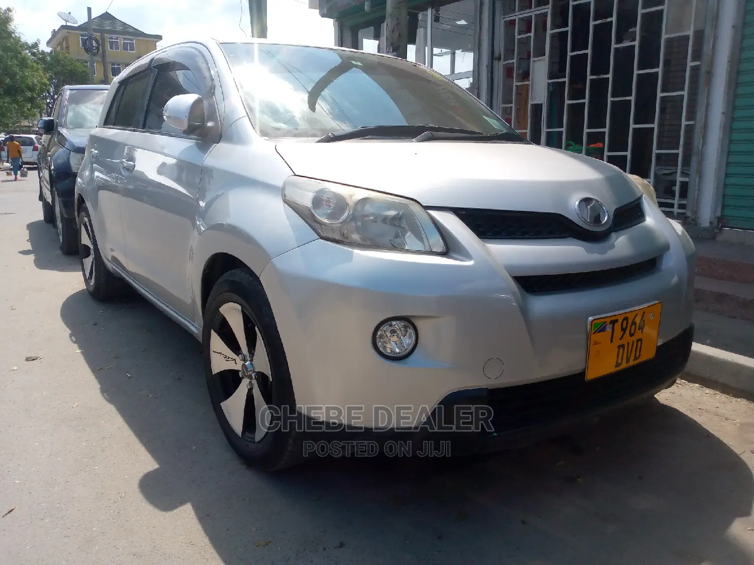 Toyota IST 2005 Silver