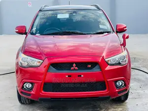 Mitsubishi RVR 2010 Red