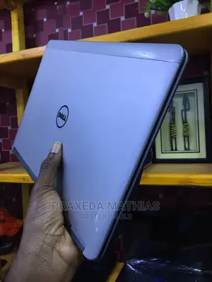 Laptop Dell Latitude 12 7250 4GB Intel Core I5 SSD 128GB