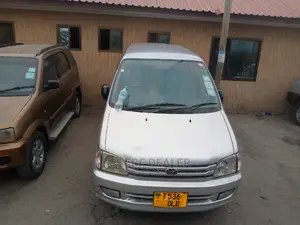 Toyota RAV4 2004 1.8 Silver