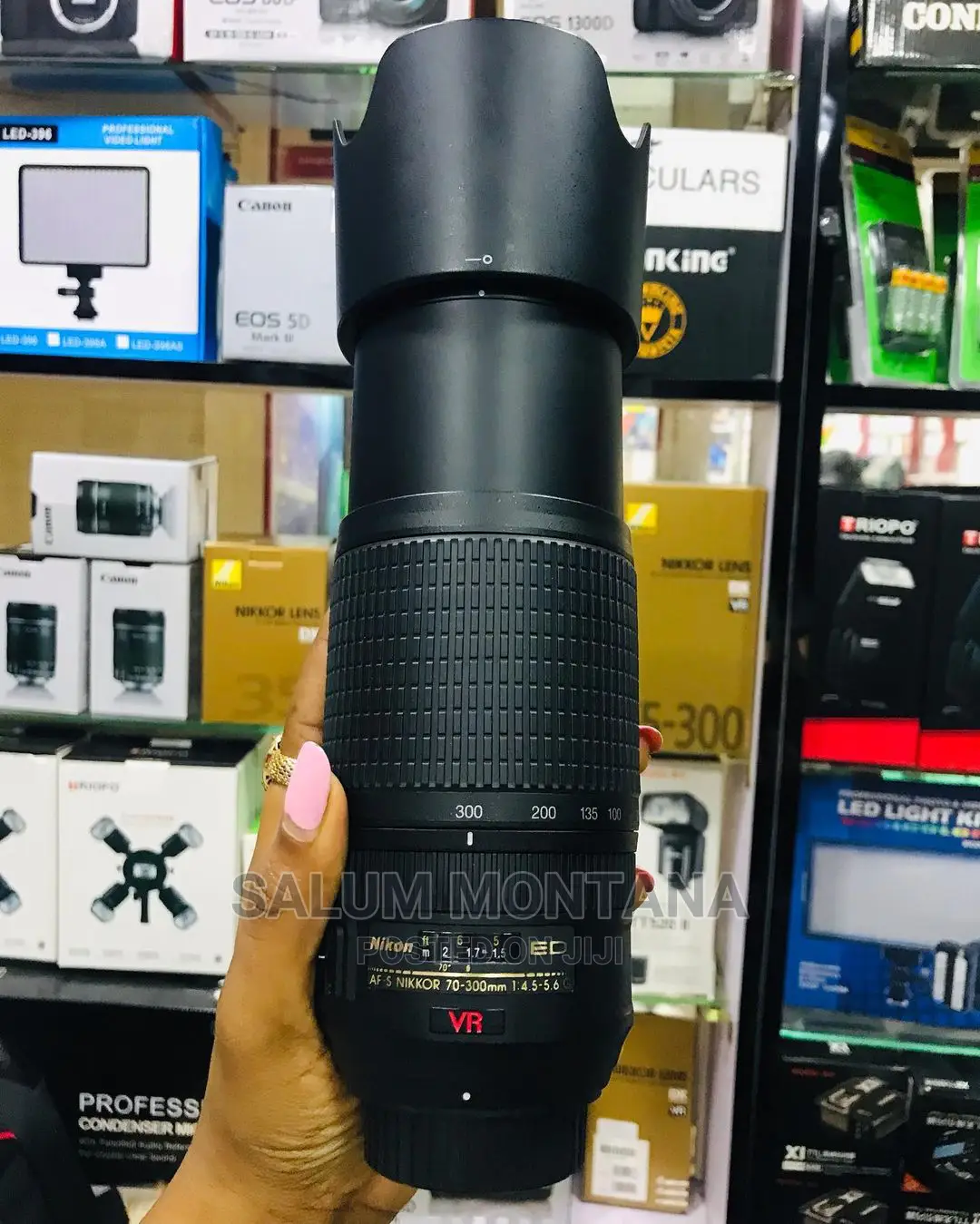 Nikon Lens 70_300mm Fg 5.6