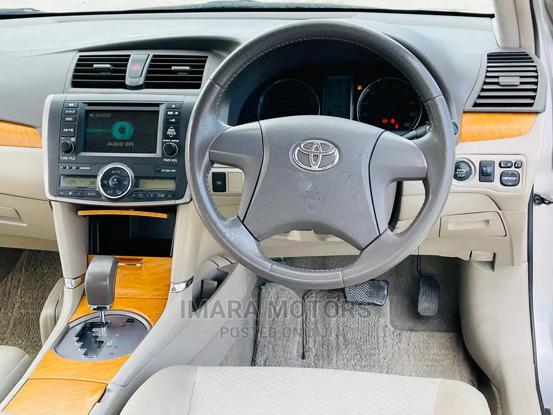 Toyota Premio 2008 Silver