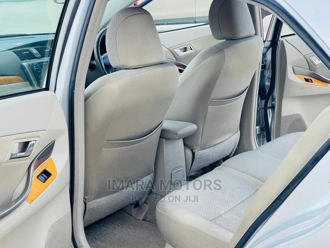 Toyota Premio 2008 Silver