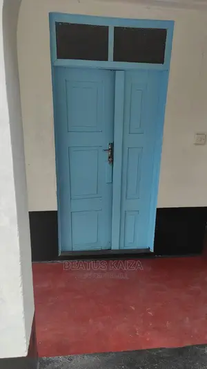 6bdrm House in Mikocheni Near By for rent