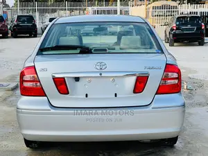 Toyota Premio 2002 Silver
