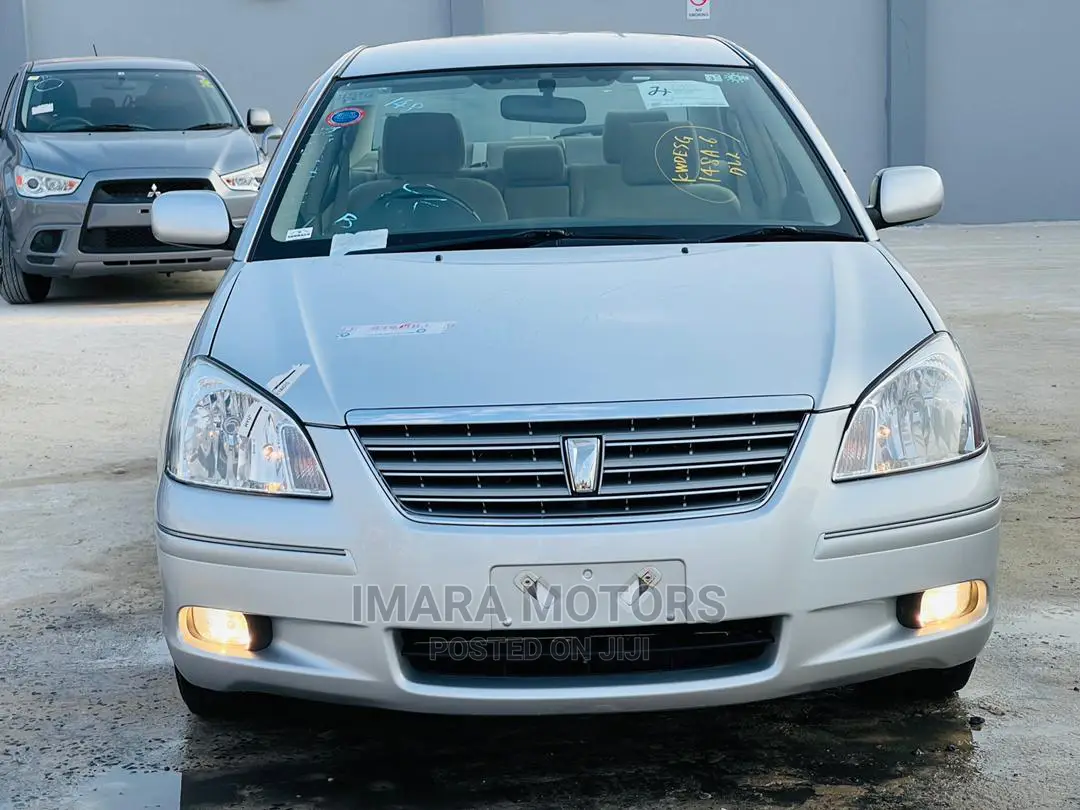 Toyota Premio 2002 Silver
