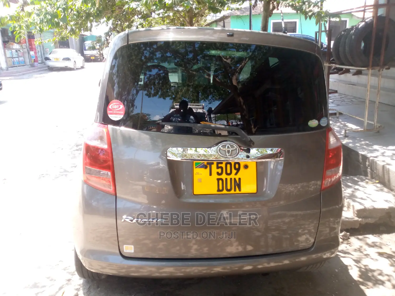 Toyota Ractis 2006 1.3 FWD Gray