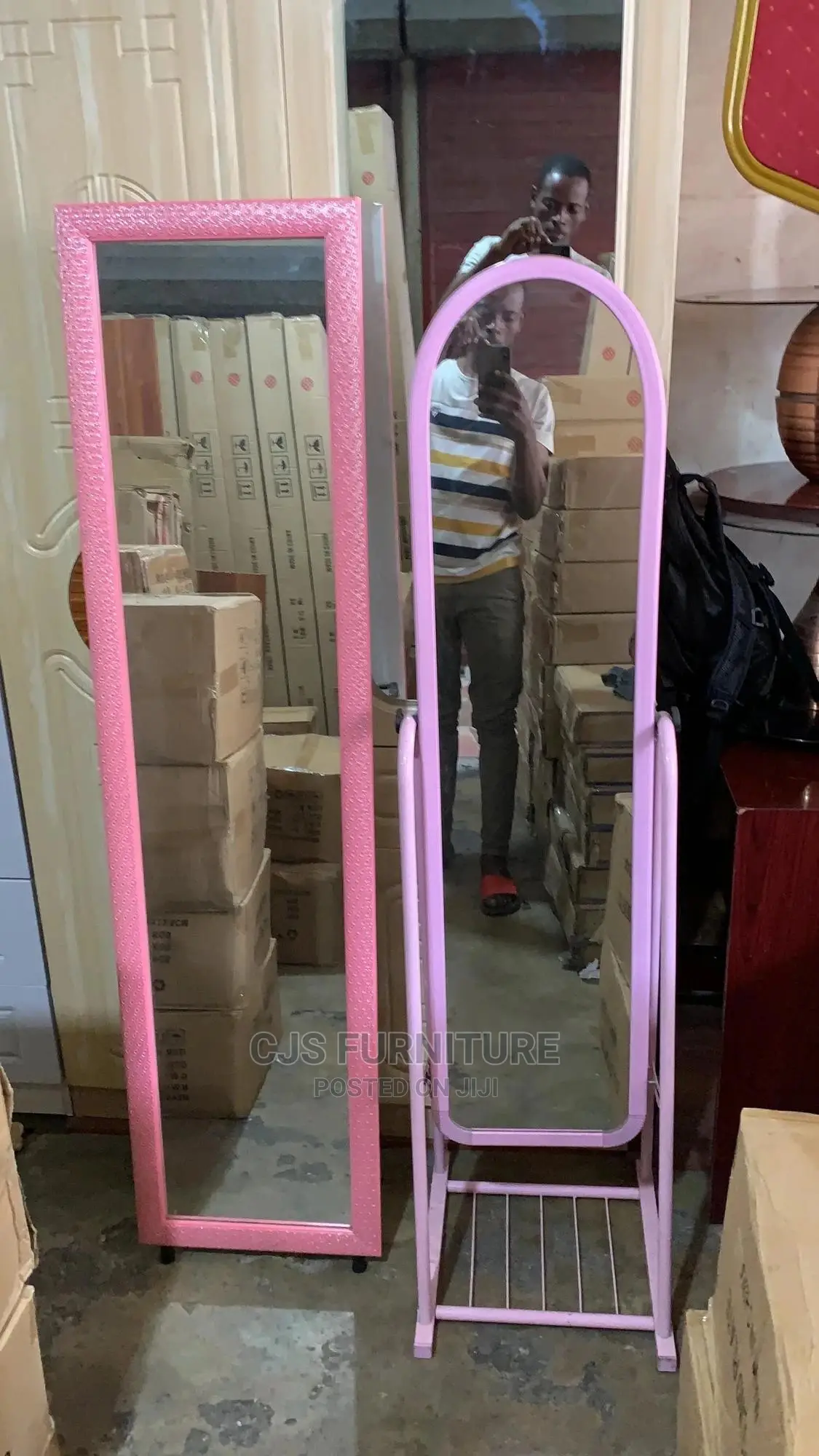 Mirror Kioo