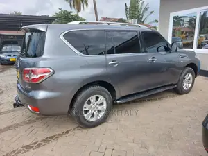 Nissan Patrol 2014 Beige