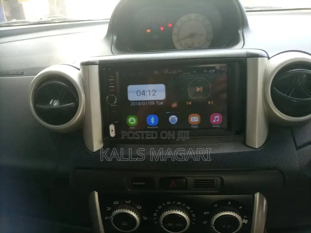 Toyota IST 2004 Silver