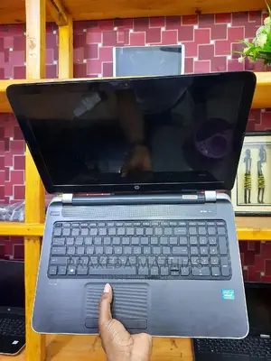 Laptop HP Pavilion 15 4GB Intel Core I3 HDD 500GB