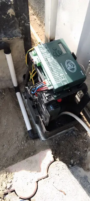 Electric Motor Gate