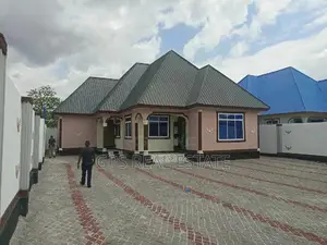 4bdrm House in Evans Mansa, Temeke for Sale