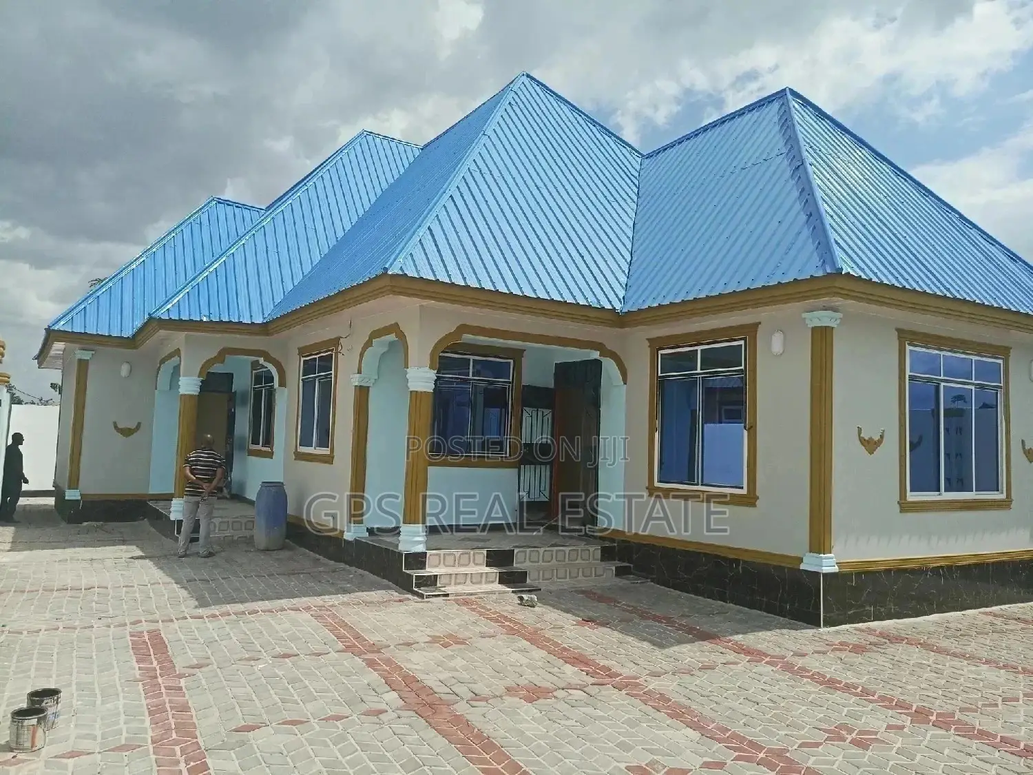 4bdrm House in Evans Mansah, Temeke for Sale