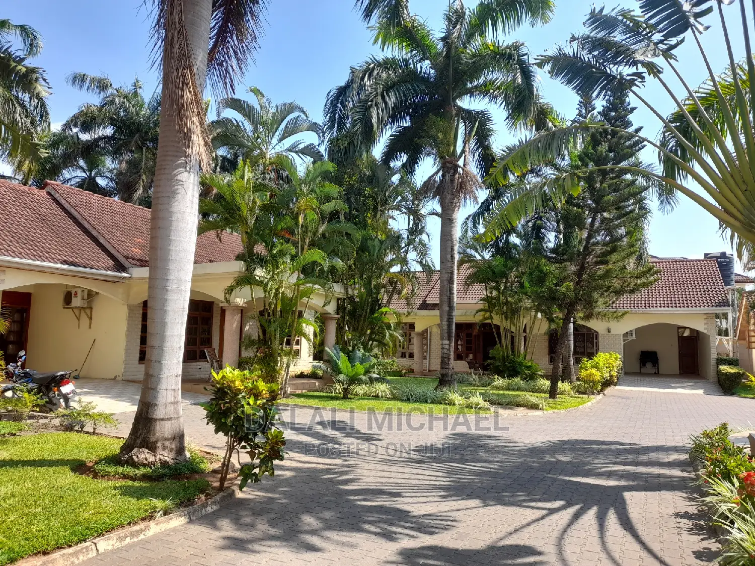 Furnished 3bdrm Villa in Mbezi Beach Jangwani for rent