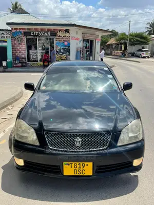 Toyota Crown 2006 Black