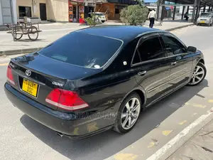 Toyota Crown 2006 Black
