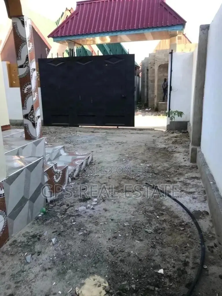 3bdrm House in Evans Mansah, Kigamboni for Sale